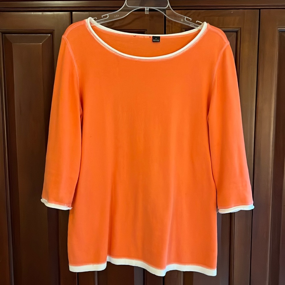 Classy orange summer spring sweater